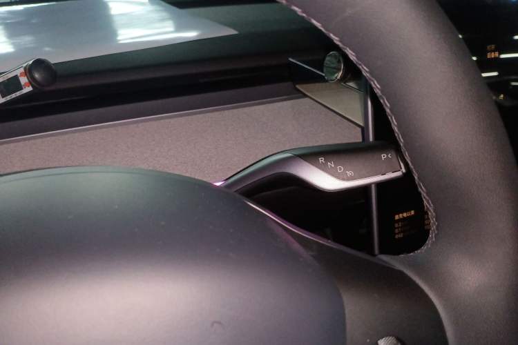 Used Tesla Model Y 2024 Rear-Wheel-Drive Version