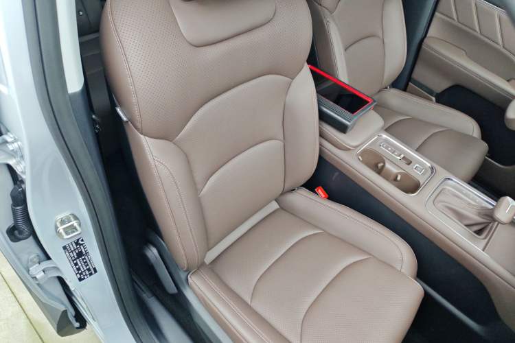 Used Wuling Starlight 560 2026 1.5T CVT Elite Edition