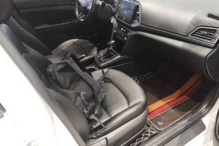Used Hyundai Elantra (6th Generation / Lingdong) 2018 1.4T Dual-Clutch Xuan Dong · Dynamic Edition