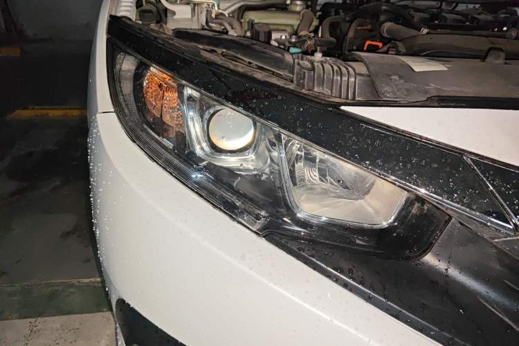 Used Honda Civic 2016 220TURBO CVT Luxury Edition
