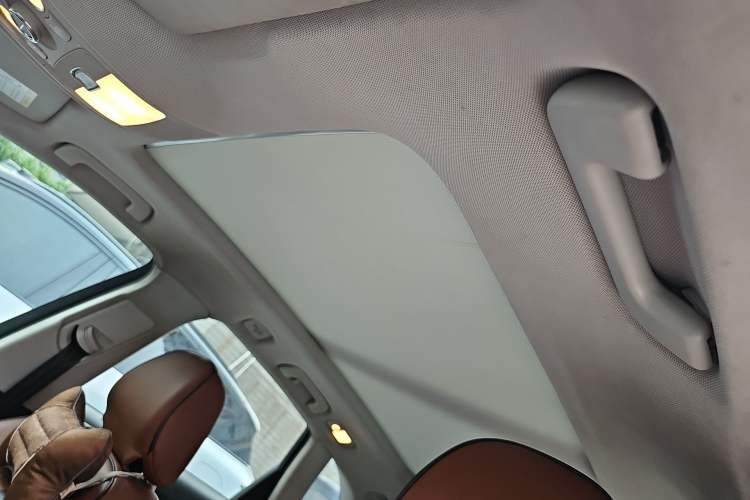 Used Audi Q5 2015 40 TFSI Trendy Edition Headliner