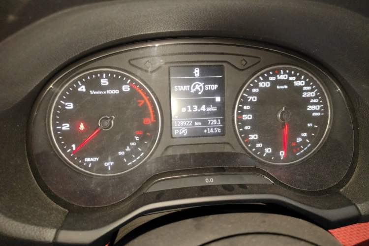 Used Audi Q2L 2018 35 TFSI Fashion Dynamic Version China VI Emission Standard Instrument Cluster