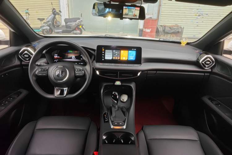 Used MG 5 2025 180 DVVT Global First Edition