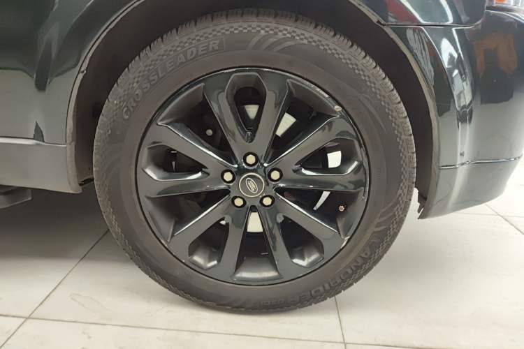 Used Land Rover Range Sport 2011 3.0 TDV6 Diesel Version Right Front Wheel Hub