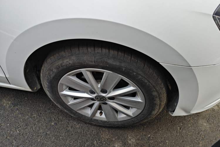 Used Volkswagen Jetta 2015 1.6L Manual Comfort Model