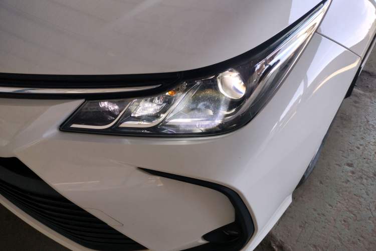 Used Toyota Corolla 2019 Dual-Engine 1.8L E-CVT GL-i Pioneer Edition Left Front Headlight