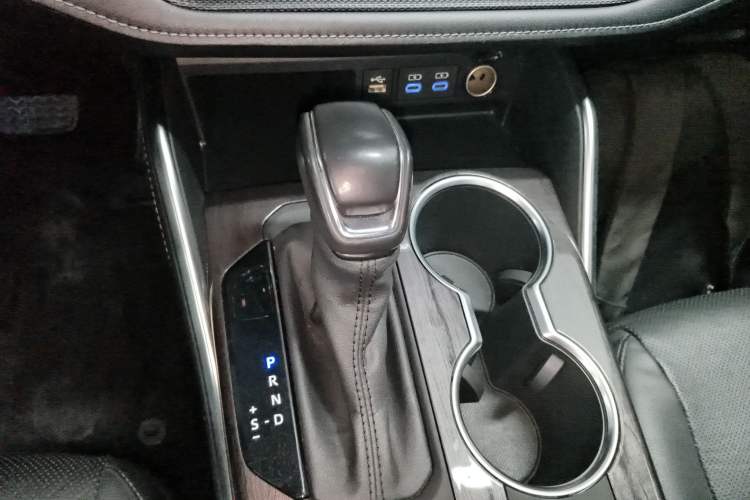 Used Toyota Highlander 2022 Dual-Engine 2.5L Four-Wheel Drive Supreme Edition 7-Seater
