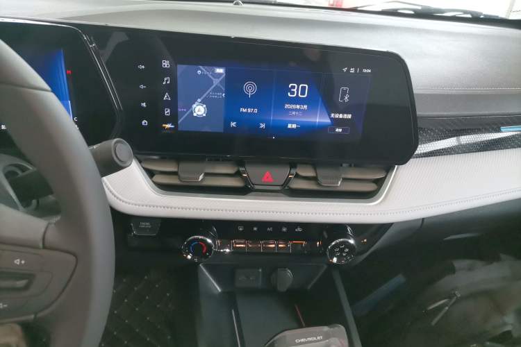 Used Chevrolet Monza 2024 1.5L Dual-Clutch Enjoyment Edition Audio And AC Panel