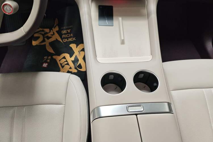 Used Xiaomi Auto YU7 2025 Ultra-Long Range Rear-Wheel Drive Version