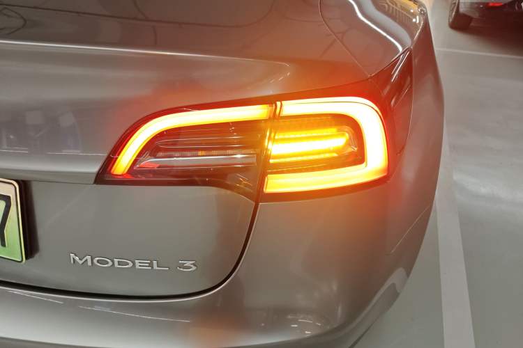 Used Tesla Model 3 2022 Rear-Wheel-Drive Version
