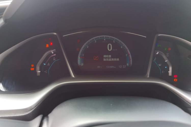 Used Honda Civic 2016 220TURBO CVT Luxury Edition
