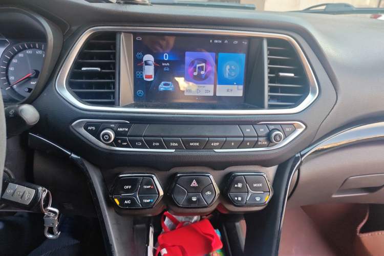 Used GAC Trumpchi GS4 2015 200T Manual Elite Edition
