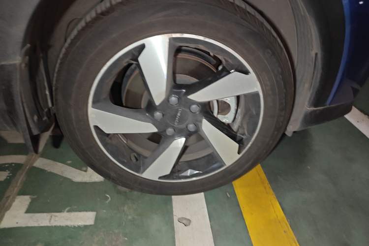 Used Lynk & Co 06 2020 1.5T JinPro model
