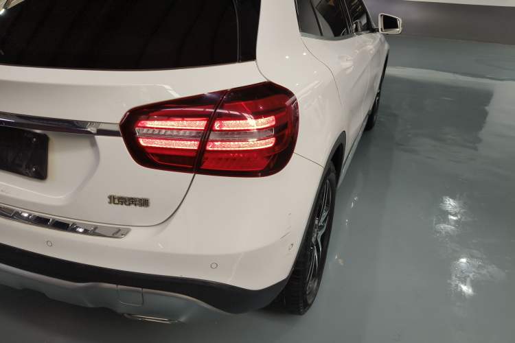 Used Mercedes-Benz GLA 2017 GLA 200 Fashion Model
