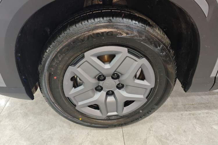 Used BYD Yuan UP 2025 Model 301KM Leading Version