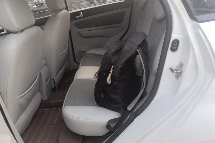 Used BAIC New Energy EV 2015 EV200 Light Edition
