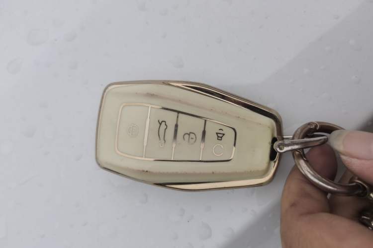 Used Geely Auto Emgrand 2021 UP 1.5L CVT Luxury Model