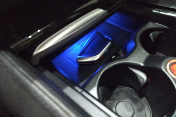 Used BMW 5 Series 2018 Restyled 530Li Luxury Edition M Sport Package Interior 1