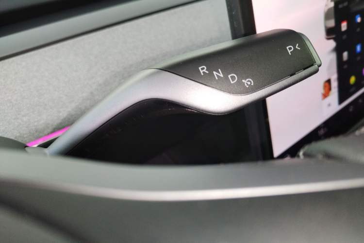 Used Tesla Model Y 2023 Rear-Wheel-Drive Version