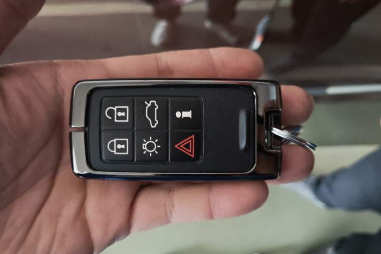 Used Volvo XC60 2016 T5 AWD Smart Drive Edition
