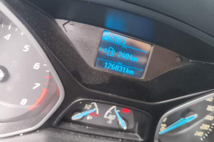 Used Ford Focus 2012 Sedan 1.6L Automatic Fashion Edition