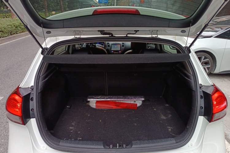 Used Kia K3S 2014 1.6L Automatic DLX