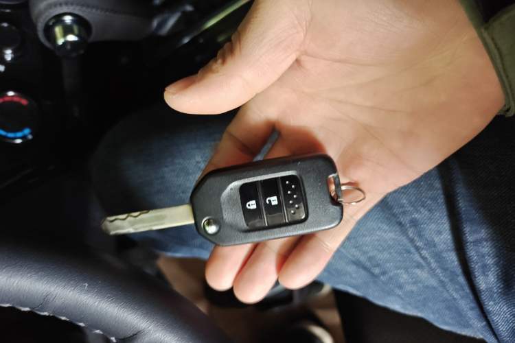 Used Honda Vezel 2020 1.5L CVT Pioneer Edition