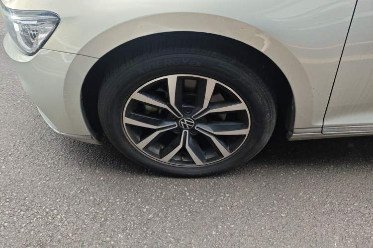 Used Volkswagen Magotan 2020 330TSI DSG Leading Model
