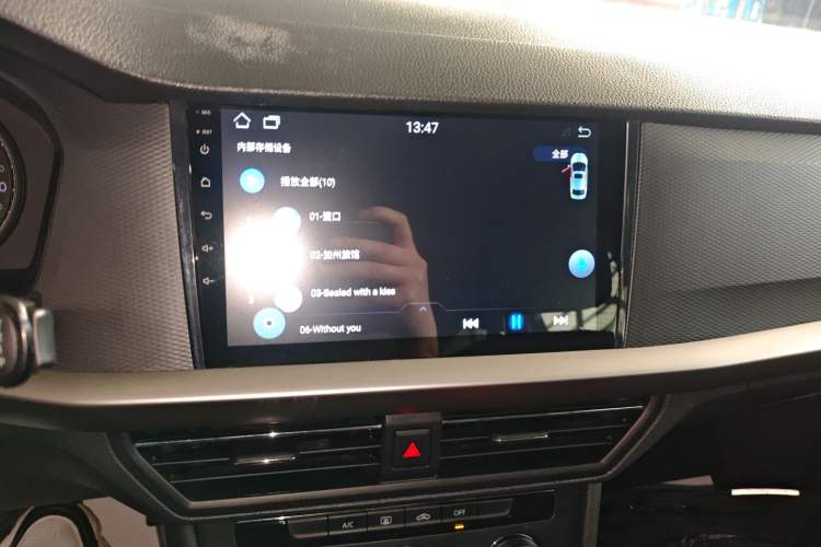 Used Volkswagen Lavida 2019 1.5L Automatic Fashion Edition China VI Audio And AC Panel