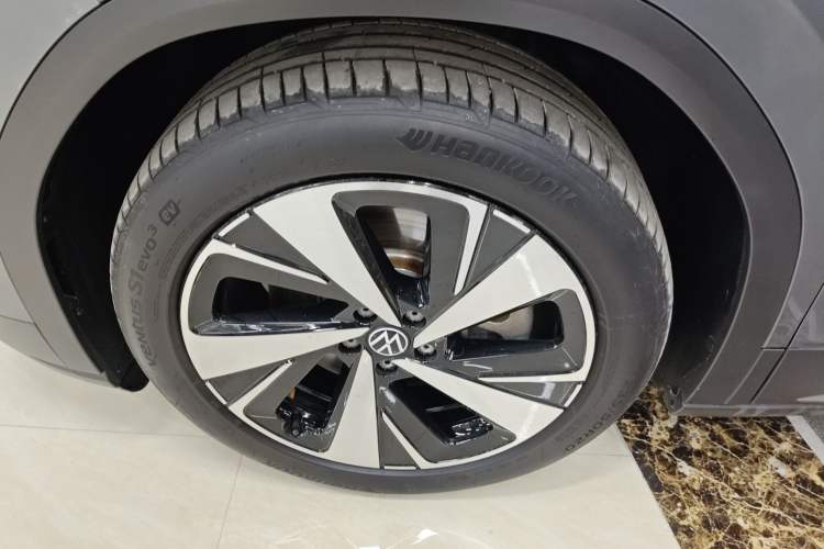 Used Volkswagen ID.6 X 2022 Pure Long-Range Edition