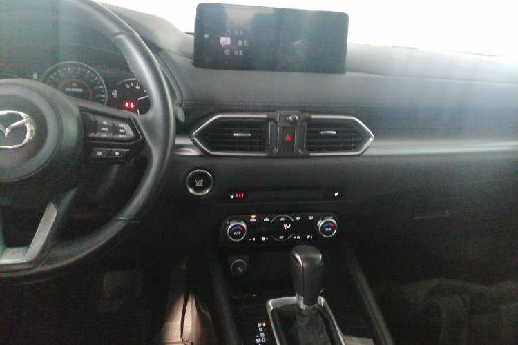 Used Mazda CX-5 2022 2.0L Automatic Two-Wheel Drive Smart Edition Audio And AC Panel