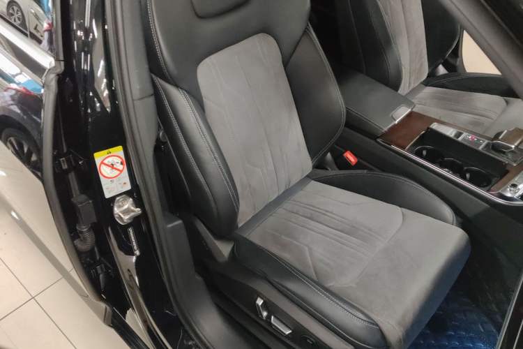 Used Audi A6L 2023 Revised 45 TFSI Prestige Dynamic Edition
