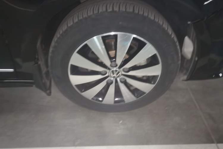 Used Volkswagen Sagitar 2018 1.6L Manual Comfort Model
