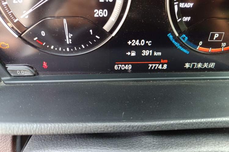 Used BMW X1 2021 sDrive25Li Leading Model Odometer Close Up