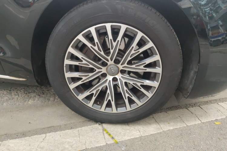 Used Audi A8 2011 A8L 3.0 TFSI quattro Comfort model (213kW)
