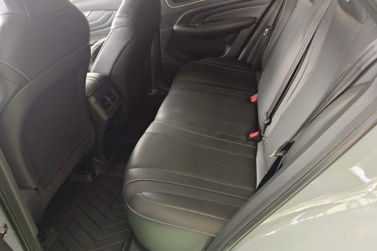 Used Venucia V 2021 260T Idol Edition