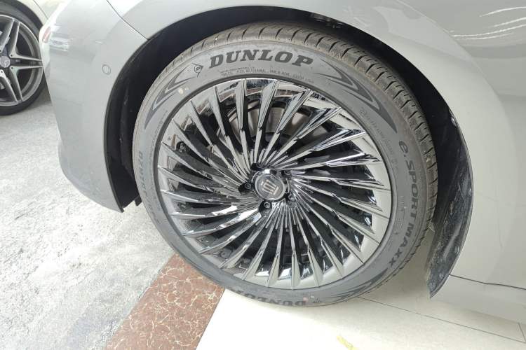 Used Toyota Crown 2024 2.5L Ultimate Edition Left Front Wheel Hub