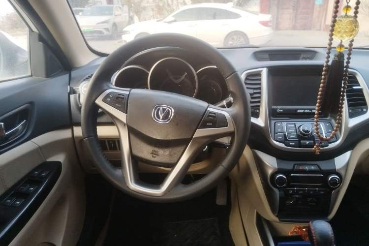 Used CHANGAN Eado 2015 1.6L Manual Luxury Model China V Standard