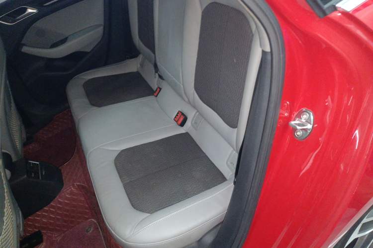 Used Audi A3 2017 Limousine 35 TFSI Fashion Model