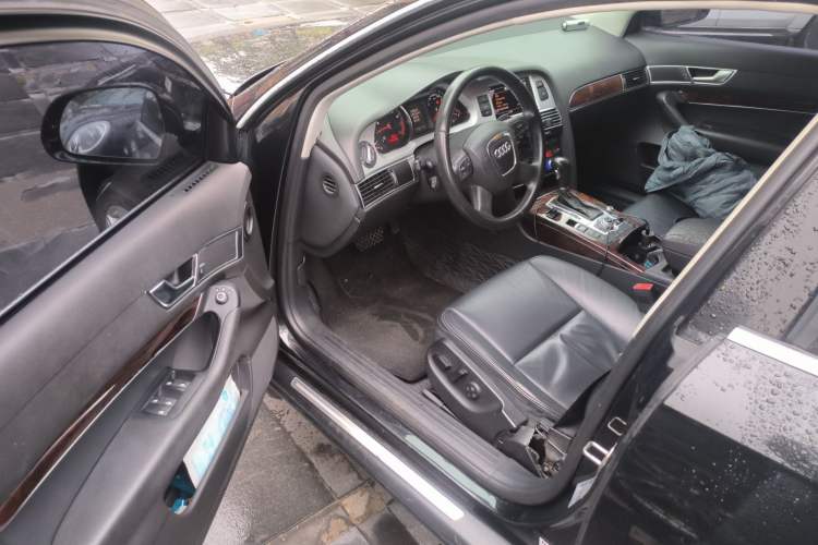 Used Audi A6L 2011 2.4L Technology Edition Driver Seat