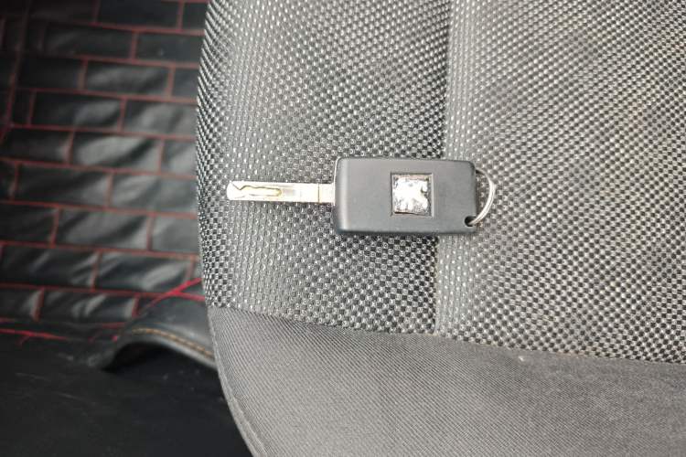 Used Peugeot 307 2010 Hatchback 1.6L Manual Comfort Edition