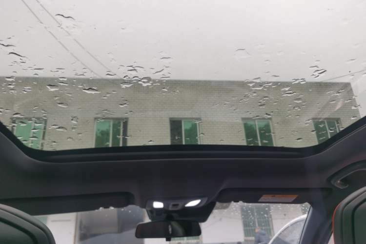 Used CHANGAN UNI-V iDD 2023 ZhiDian iDD 1.5T 113km ZhiKu Model Headliner