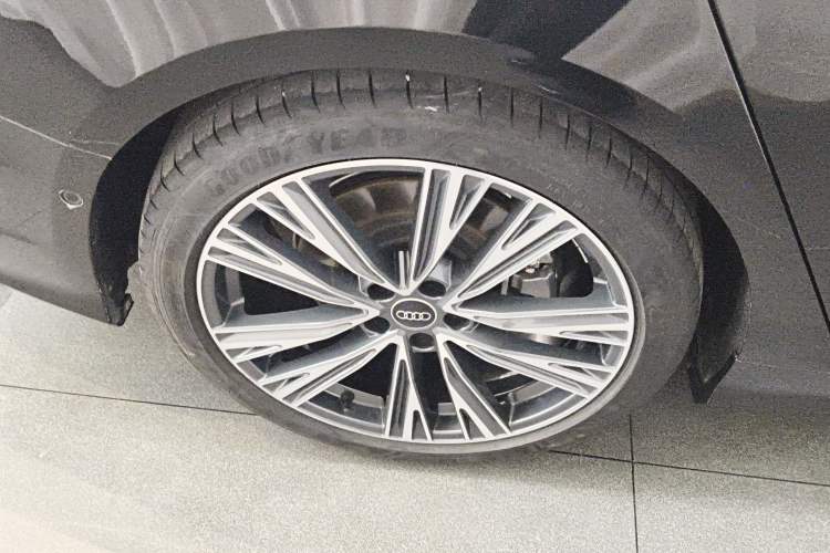 Used Audi A6L 2024 45 TFSI Prestige Dynamic Edition
