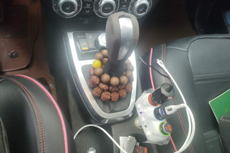 Used Land Rover Freelander 2 2011 3.2L i6 HSE Gasoline Edition