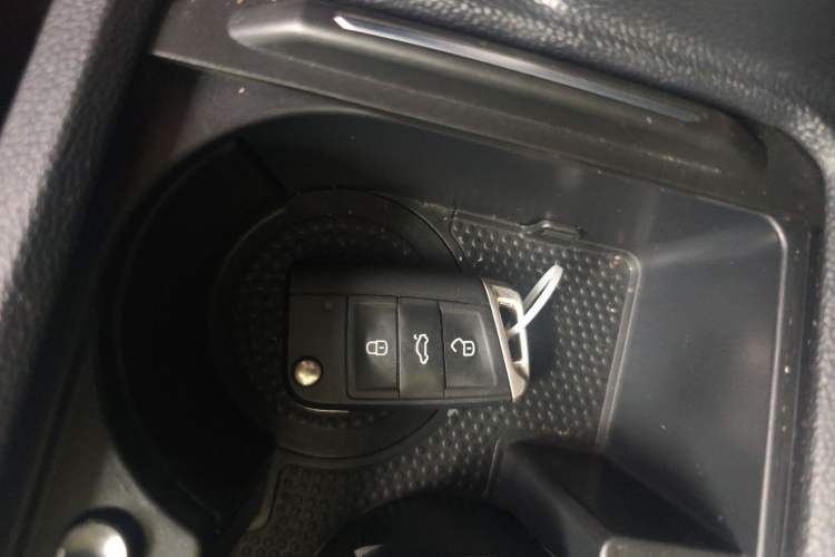Used Volkswagen Sagitar 2021 200TSI DSG Excellence Edition Vehicle Key