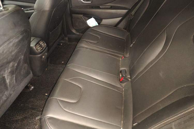 Used Hyundai Elantra 2022 1.5L CVT LUX Prestige Edition
