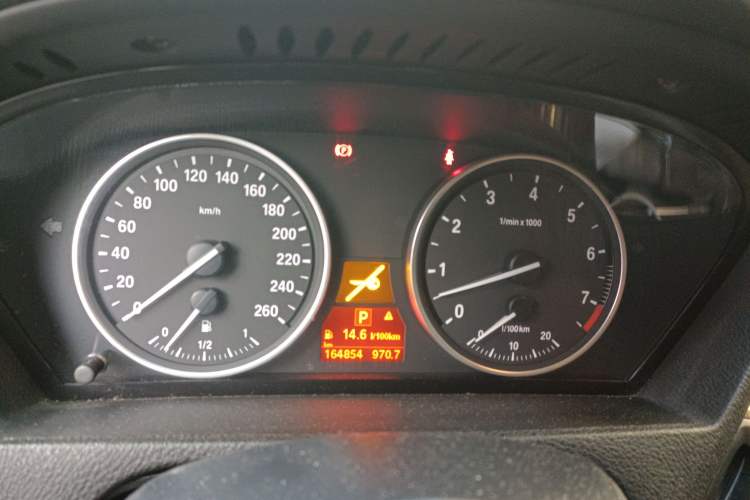 Used BMW X5 2011 xDrive35i Luxury Model
