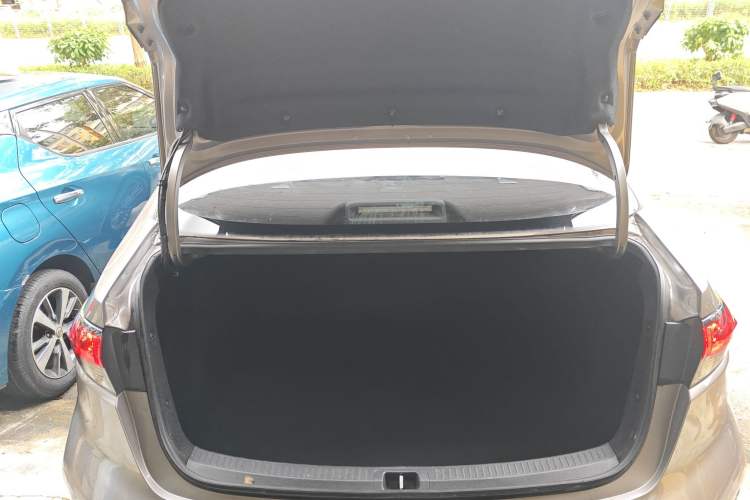 Used Toyota Levin 2021 2.0L Prestige Edition
