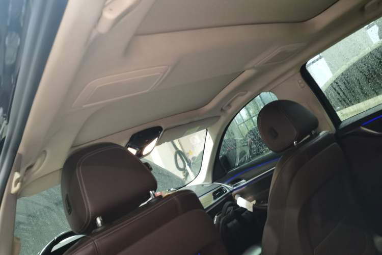 Used BMW 5 Series New Energy 2019 Updated Version 530Le Luxury Package Headliner