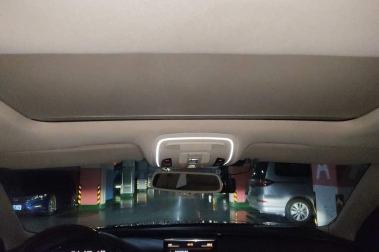 Used Audi A8 2013 A8L 55 TFSI quattro Luxury Model Headliner